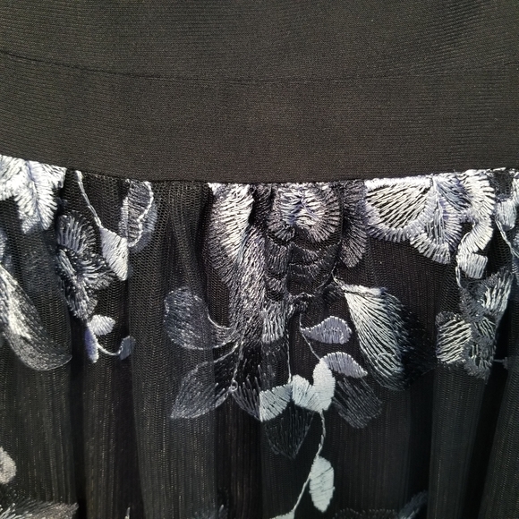 (PRICE IS FIRM!)David's Bridal Off The Shoulder Maxi Gown - Picture 8 of 10